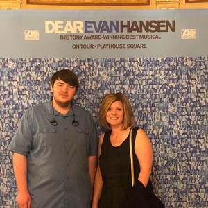 Meet your Posher, Danielle